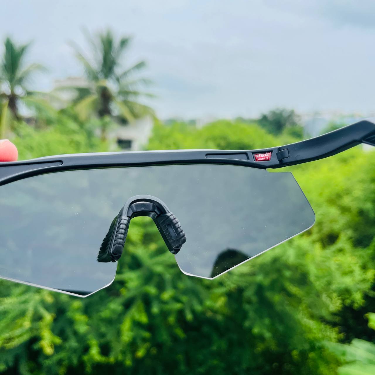 Hydra Silver Black Colour Sunglass