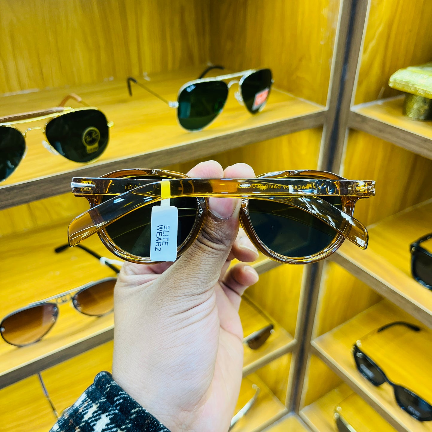 David Beckham Classic Round Sunglasses - Brown Frame, Retro Style