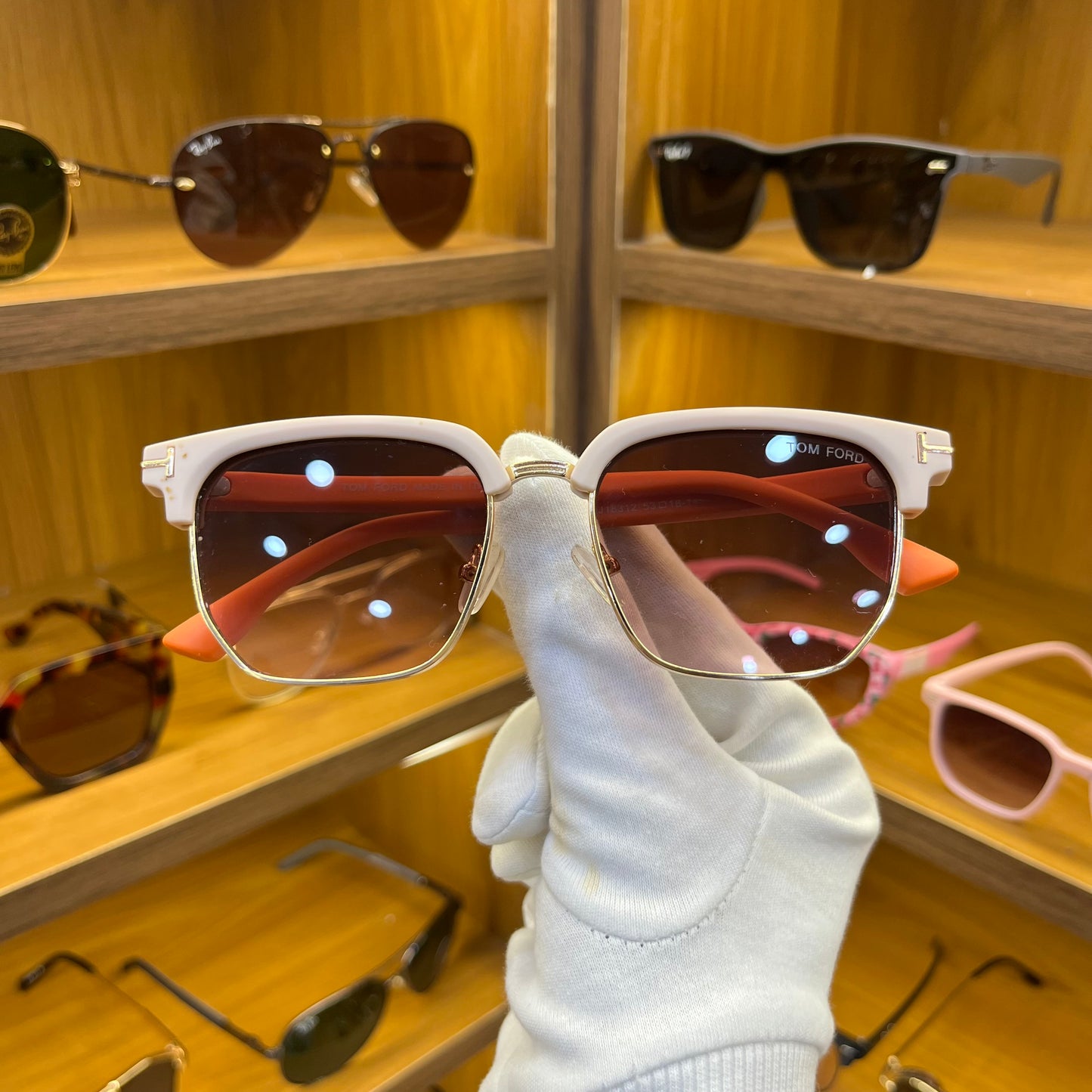 Tom Ford QJ18312 orange-white Premium Sunglasses For Men’s & Women’s