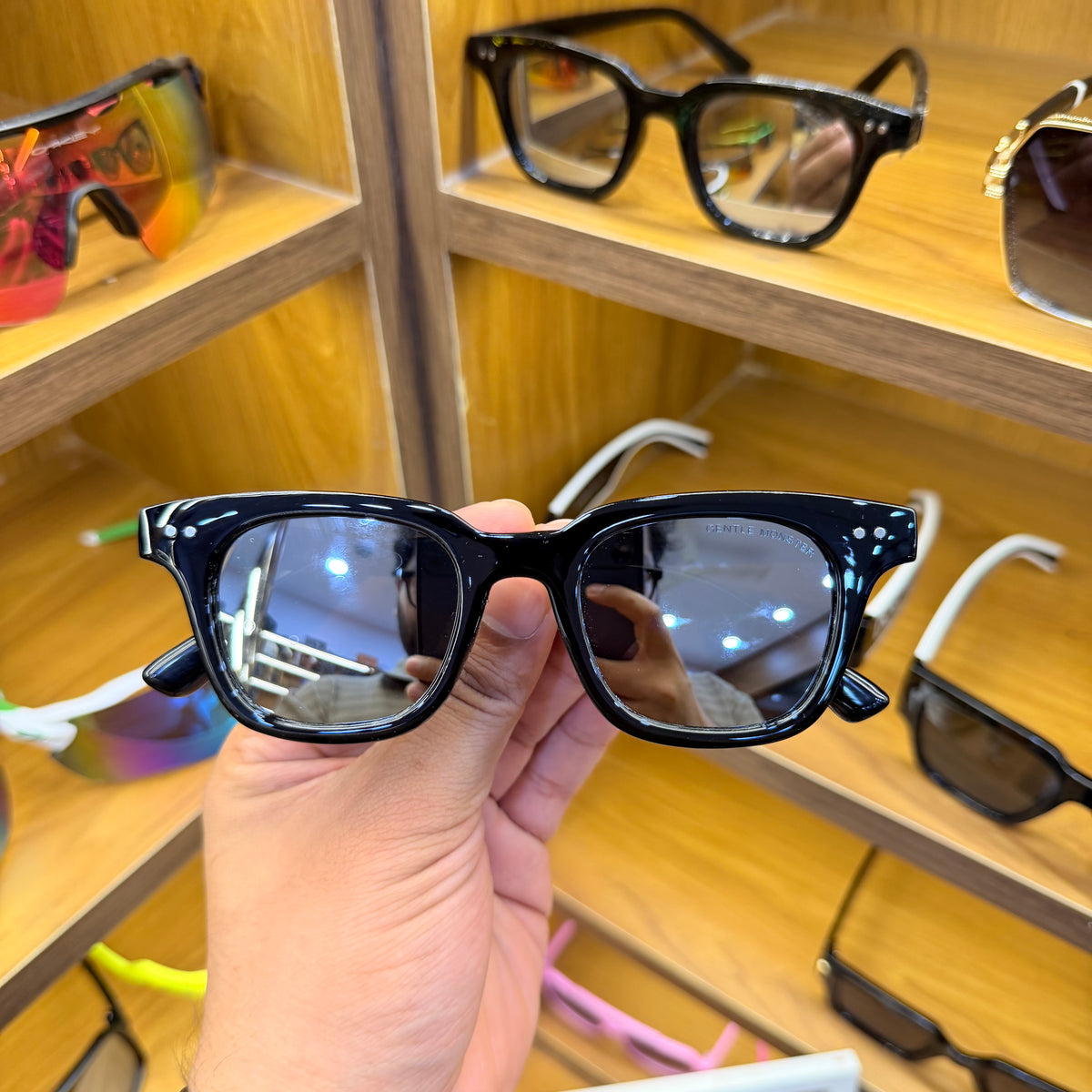 Gentle Monster black Mirror Lens [ South Side 01 ] Acetate Square Glasses in Black 48-22-152