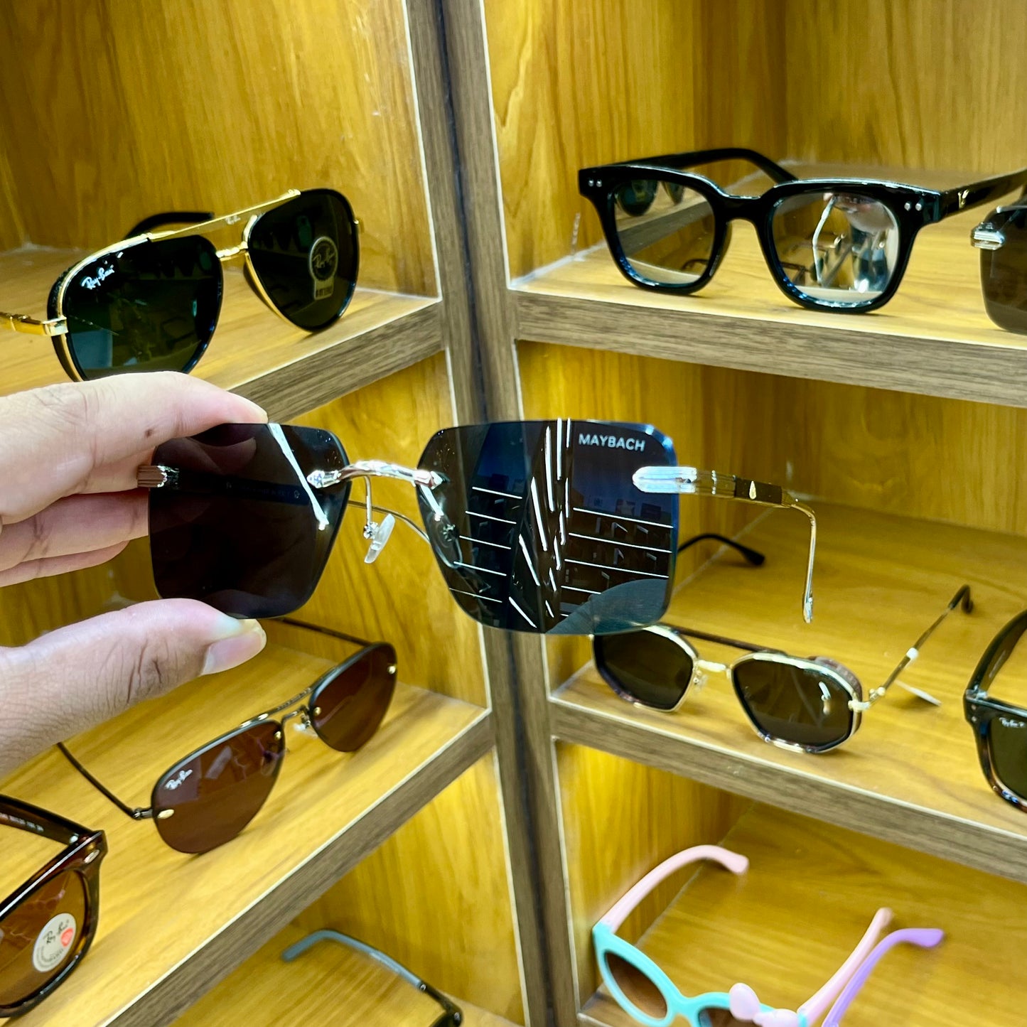 MAYBACH 21010 Frameless Black Color Rectangle Premium Fashion Sunglasses