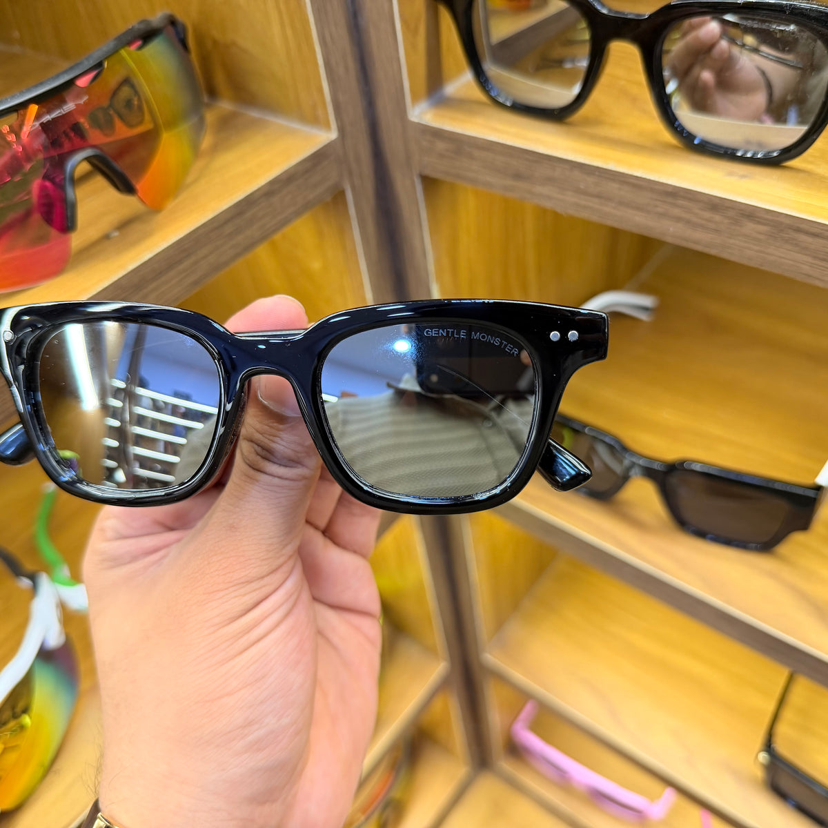 Gentle Monster black Mirror Lens [ South Side 01 ] Acetate Square Glasses in Black 48-22-152
