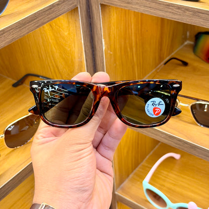 Ray Ban Brown Classic Wayfarer Polarised Sunglasses For Men’s & Women’s Both