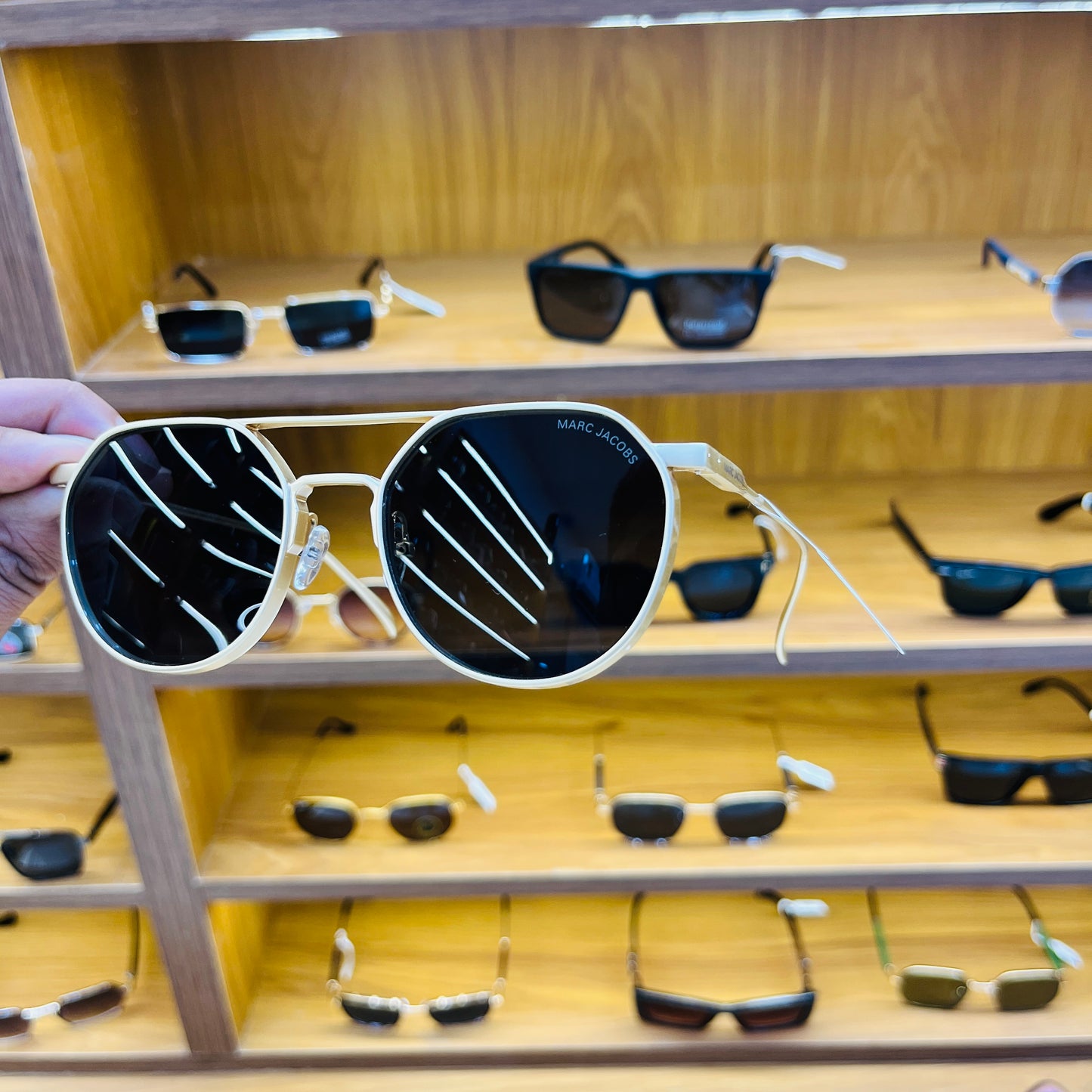 MJ  001 Preimum Golden Sunglasses