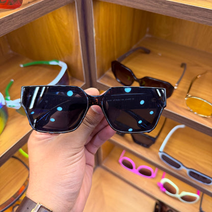 FENDI Black Textured Premium Sunglasses