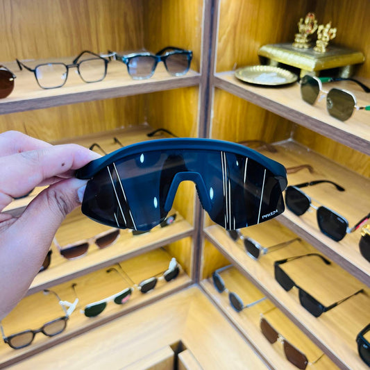 Hydra Black With Cover, Best Sports Sunglass for Unisex (Men & Women)