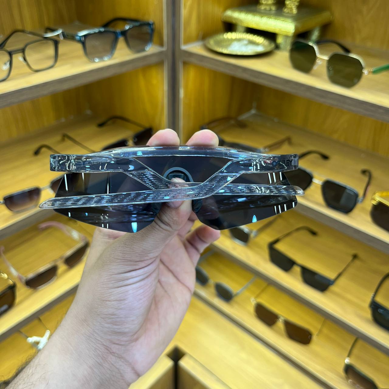 Hydra Full Trans Black With Cover, Best Sports Sunglass for Unisex (Men & Women)