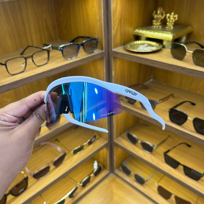 Hydra White Blue With Cover, Best Sports Sunglass for Unisex (Men & Women)