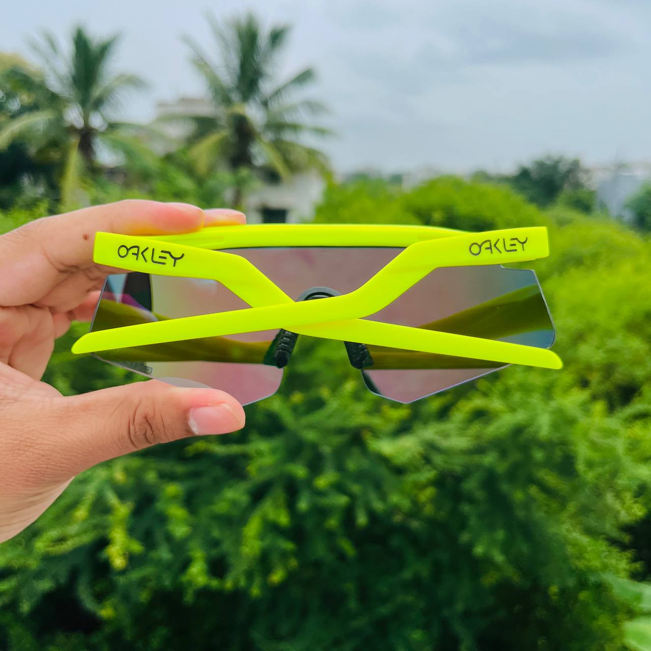 Hydra Yellow Colour Sunglass