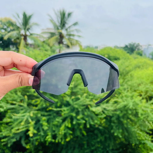 Hydra Black Colour Sunglass